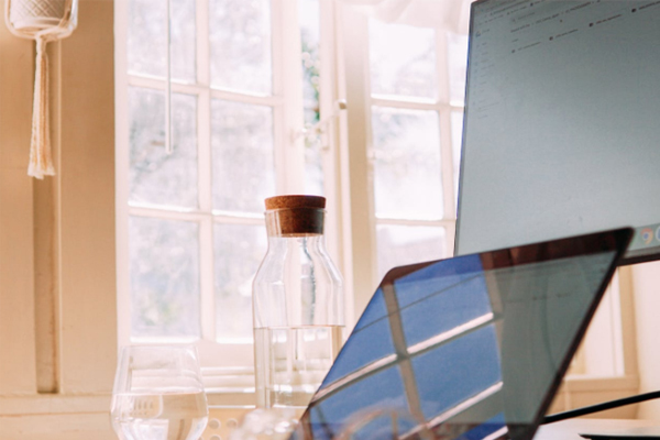 ������Ṥ��ʦ��ѵ�����ĸ���_��ô����