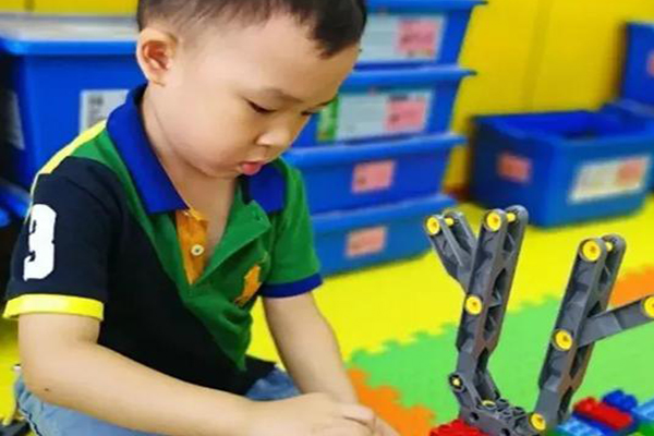 �Ϻ��ٶ���̿γ��ĸ�Ʒ�ƱȽϺ�