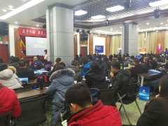 ��ɽ����������ѵ�����ĸ���_���۶���Ǯ/