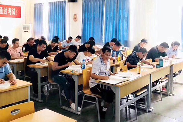 ���ݶ���������ѵ�����ĸ���_���۶���Ǯ