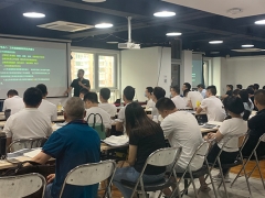 ̨�ݶ���������ѵ�����ĸ���_���۶���Ǯ/