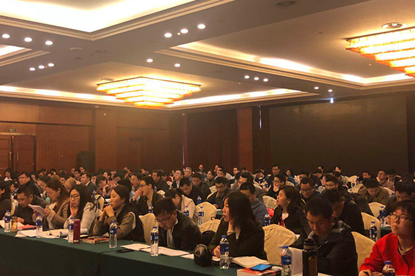 ���˶���������ѵ�����ĸ���_���۶���Ǯ