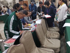 ��������������ѵ�����ĸ���_���۶���Ǯ/