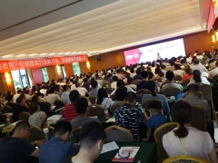 פ�������������ѵ�����ĸ���_���۶���Ǯ/