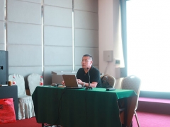 �������������ѵ�����ĸ���_���۶���Ǯ/