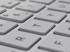 2022������������ְ������ѵ/