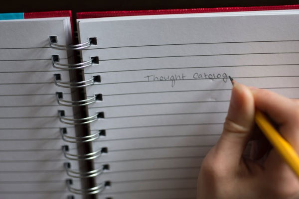 ���ڿ�����ѵ�����շѱ�׼