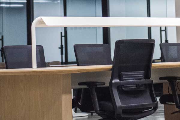 �人������ѵ��һ�����Ǯ