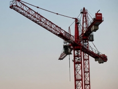 �����м���ȫ����ʦ��ѵ���ö���Ǯ/