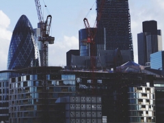 ��Ӫ�м���ȫ����ʦ��ѵ���ö���Ǯ/