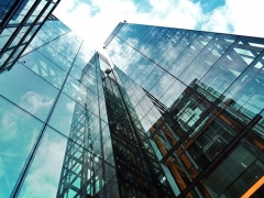 ��ׯ�м���ȫ����ʦ��ѵ���ö���Ǯ/