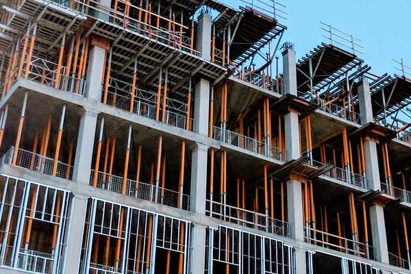 �����м���ȫ����ʦ��ѵ���ö���Ǯ