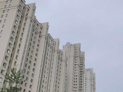 �γ��м���ȫ����ʦ��ѵ���ö���Ǯ/