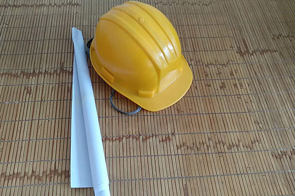 �����м���ȫ����ʦ��ѵ���ö���Ǯ