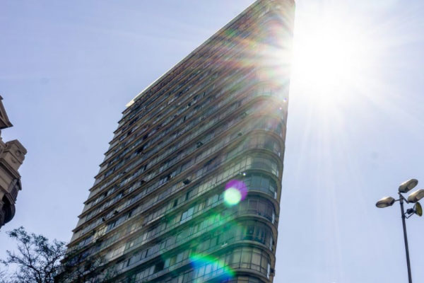 �����м���ȫ����ʦ��ѵ���ö���Ǯ