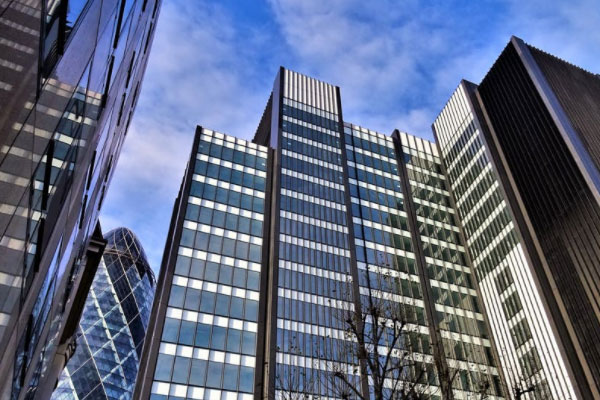 ��Ԫ�м���ȫ����ʦ��ѵ���ö���Ǯ