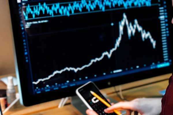 �Ͳ���������ʦ��ѵ_���ö���Ǯ