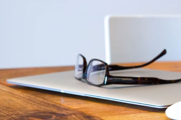 ���ݳ�������ʦ��ѵ_���ö���Ǯ