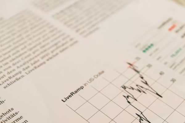 �Ӱ���������ʦ��ѵ_���ö���Ǯ