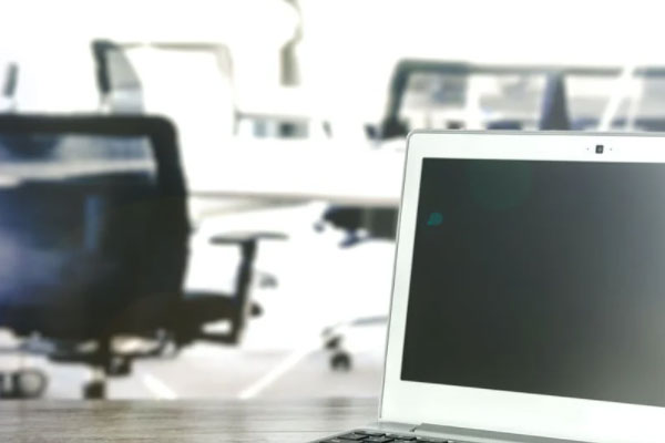 ����ui�Ӿ������ѵ����