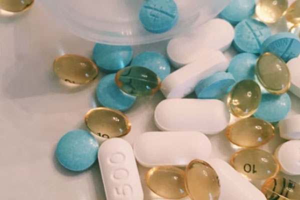 ����ִҵ��ҩʦ�ĸ���ѵ������