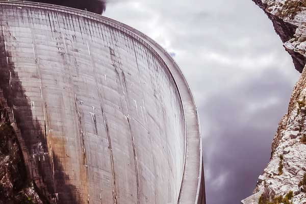 ���ڽ����Ŵ�Ա�����������Ա���ʱ��