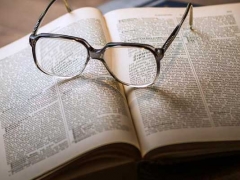 ��ʯ������ѵ���ļҺ�/