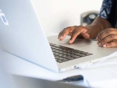 �ߺ��Ӿ������ѵ���ļҺ�/