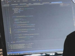 �����Ӿ������ѵ��ѧ��/