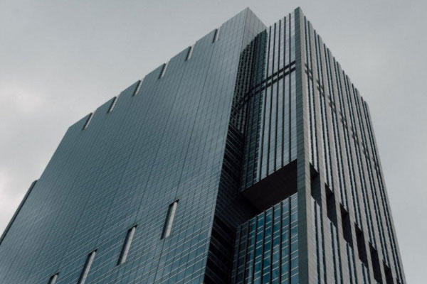 �Ƹ����ʵ����ѵ��������