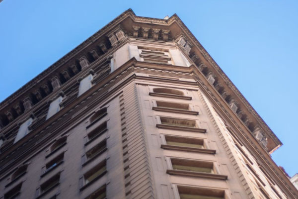 ����һ�����ʦ��ѵ���ĸ���_���ö���Ǯ