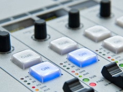 �����������С�����˰�/