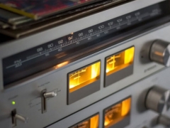 ������������ٶ��ڲŻ����绰/