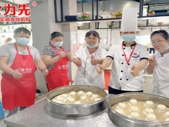 ��ݸ���ʳΪ��С����ѵ/