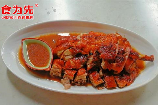 ����ʳΪ��С����ѵ