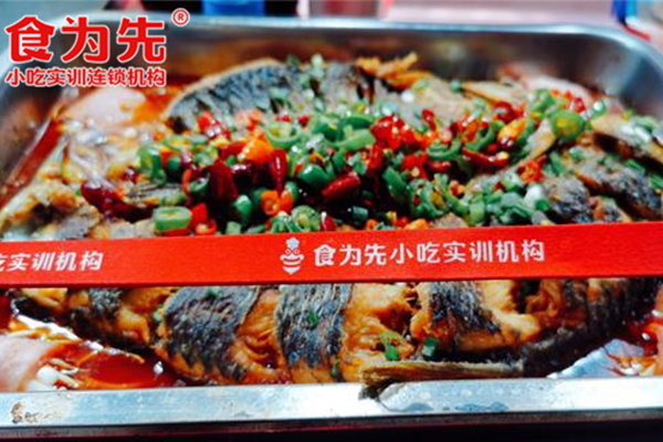 ����ʳΪ��С����ѵ