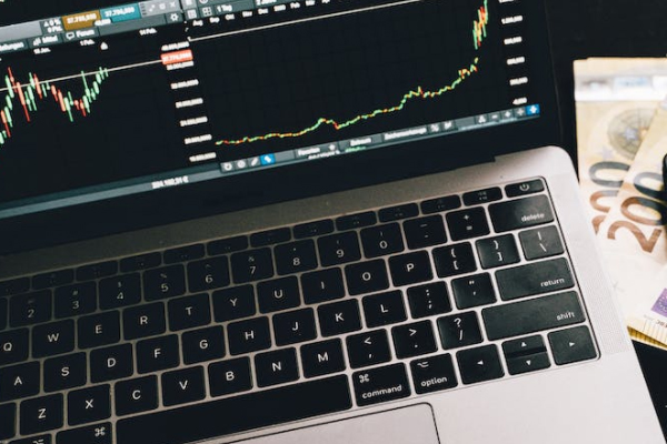  ��������ʦ������ѵѧУ�ļҺ�