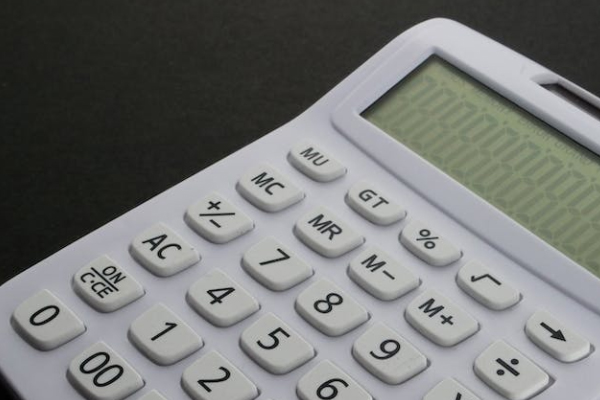 ��������ʦ������ѵѧУ�ļҺ�