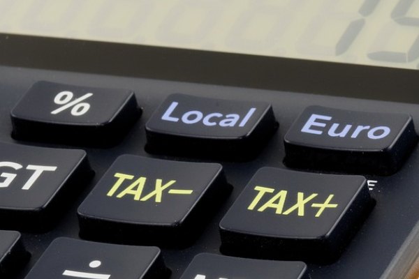 ¤�Ͼ���ʦ������ѵѧУ�ļҺ�