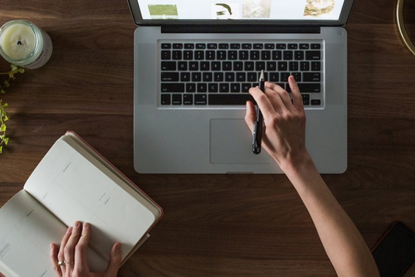 ��������Ӫ����ѵ�ĸ���_�۸����Ǯ