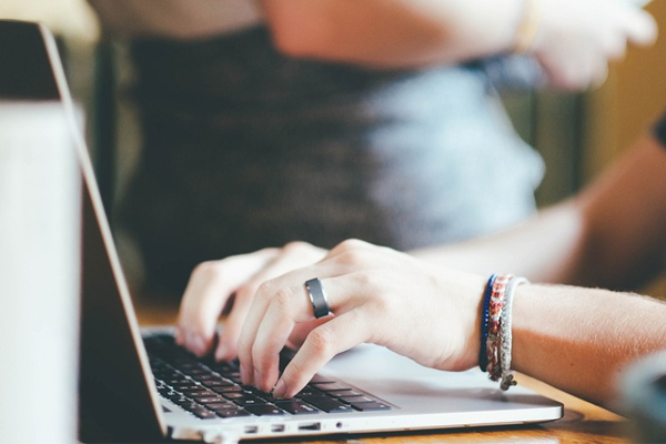 ��������Ӫ����ѵ�ĸ���_�۸����Ǯ