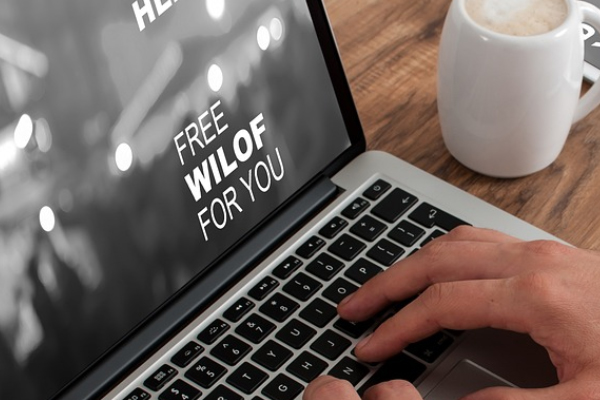 ��������Ӫ����ѵ�ĸ���_�۸����Ǯ