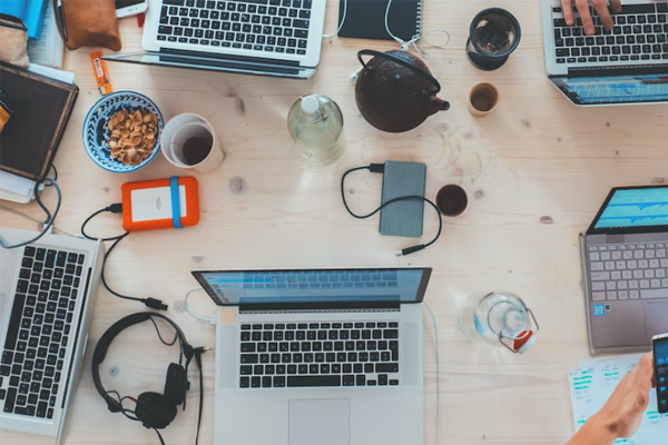 �Ͼ���������ѵ�����ļҺ�_ѧ��_ѧ���