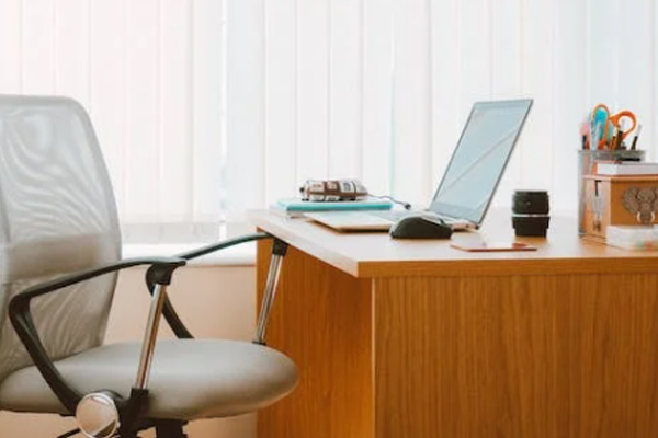 �����繤֤��ѵ�����ļҺ�_����