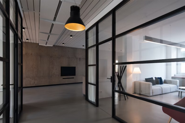 �����繤֤��ѵ�����ļҺ�_����