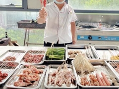 �����ɸ�С����ѵȥ����ѧ��/