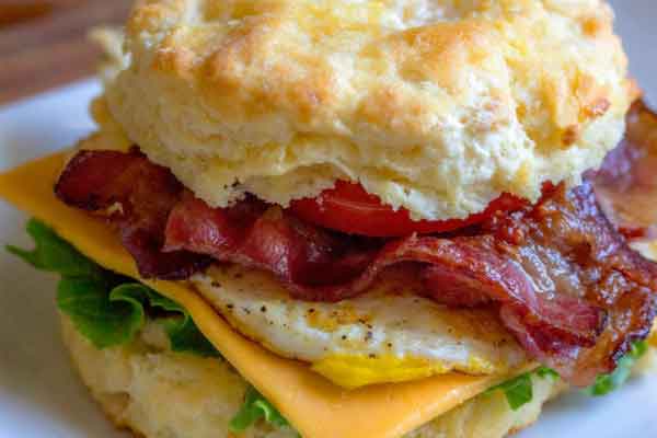  ���������ѵ�ļҺ�