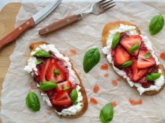 �Ϻ��ֶ�С����ѵ-