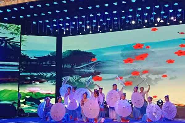 ����ʦ����ʦѧУλ��