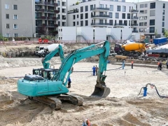 ��ɳ�ھ����ѵѧУ����/